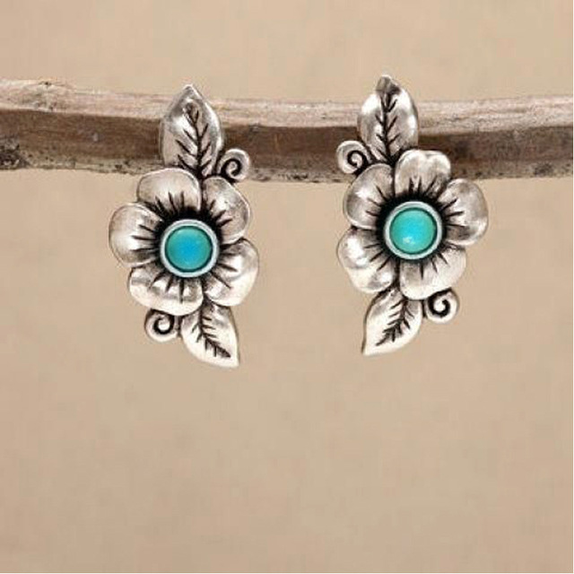 Boho Ohrringe mit Blauem Opal Blume in Sterling Silber