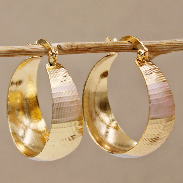 Boucles d'oreilles de luxe dorées