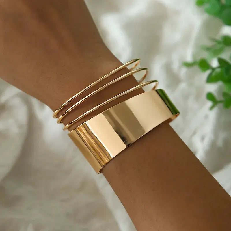 Bracelet chic vintage en or
