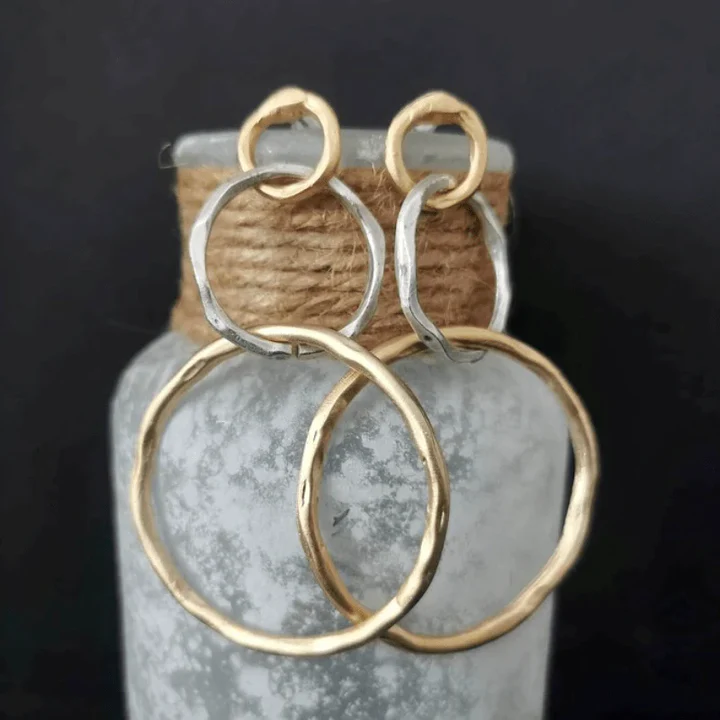 Vintage-Ohrringe (Creolen) in Gold und Silber