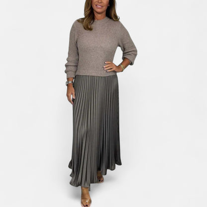 Strickpullover mit Falten