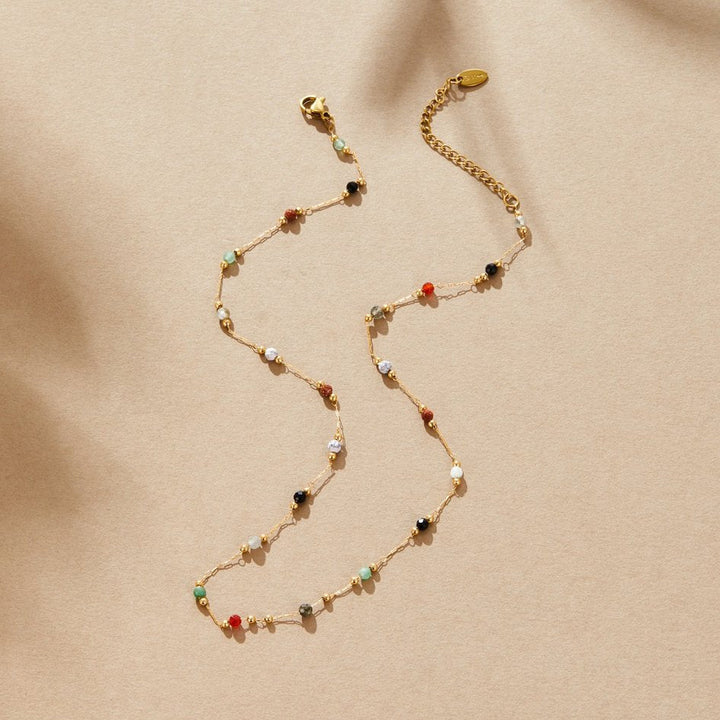 Minimalistische Halskette mit Stein