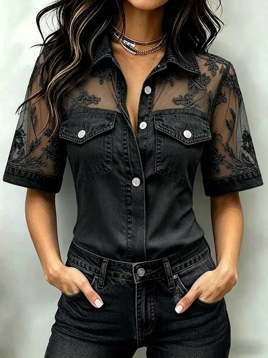 Hemdbluse aus Denim mit Spitzendetails und Kurzarm in kurzer Form