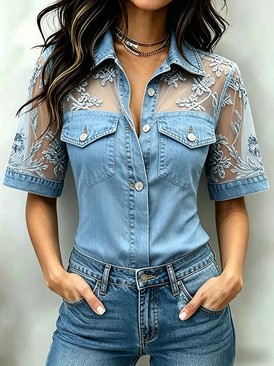 Hemdbluse aus Denim mit Spitzendetails und Kurzarm in kurzer Form