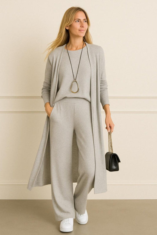 Strickjacke in Grau und Blau
